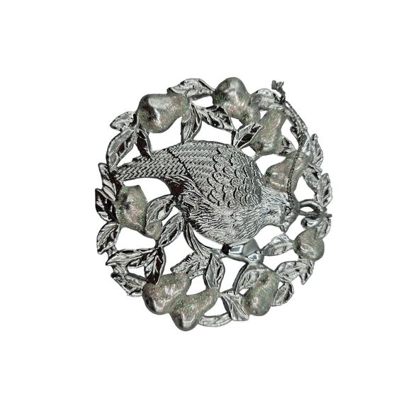 Large Lot of 11 Silver Tone Christmas Ornaments Sleigh Snowman Reindeer Etc - Picture 2 of 7